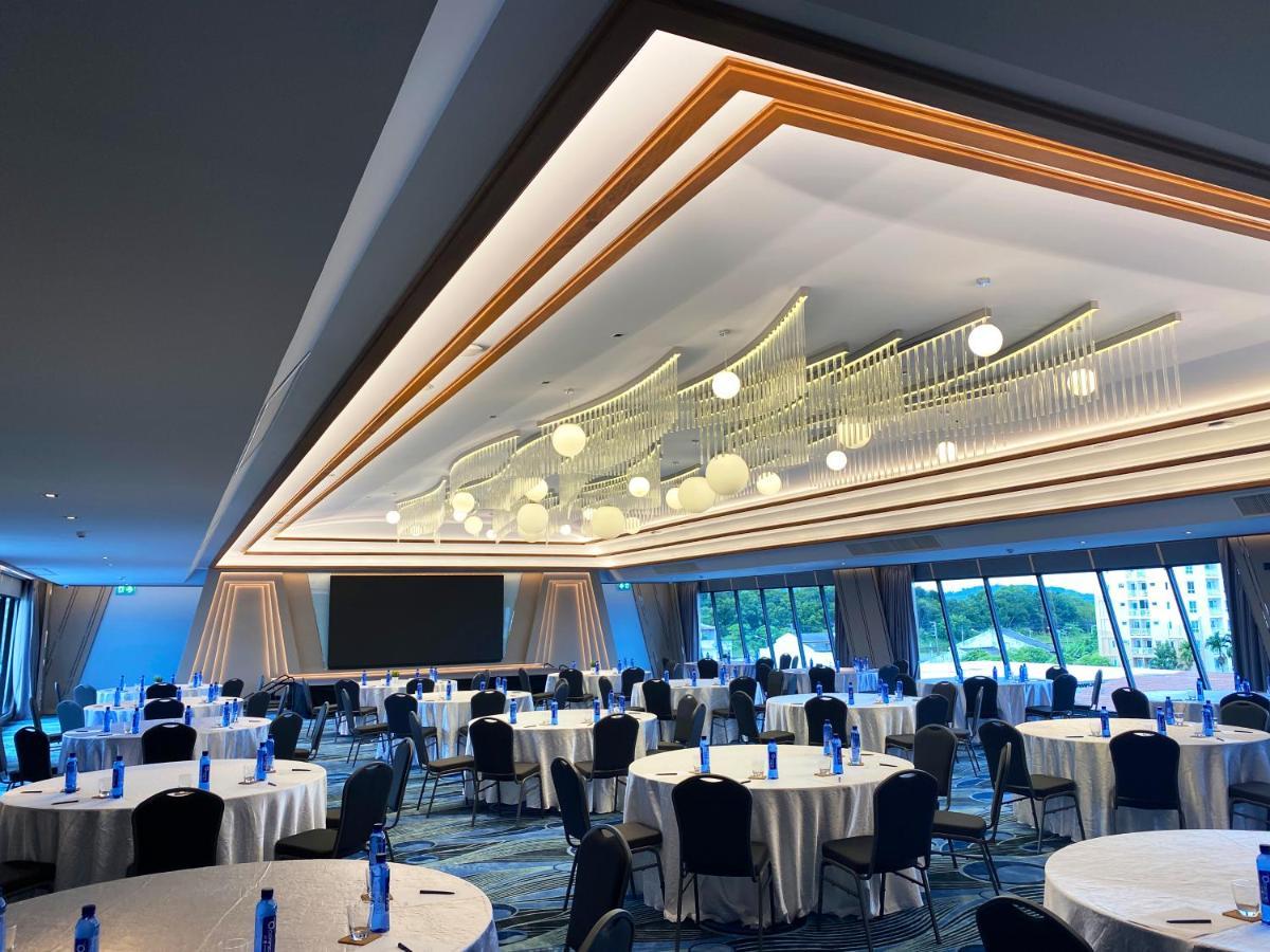 The Oceanic Sportel Phuket - Sha Extra Plus Eksteriør bilde The 2019 World Bank Group-IMF Annual Meetings