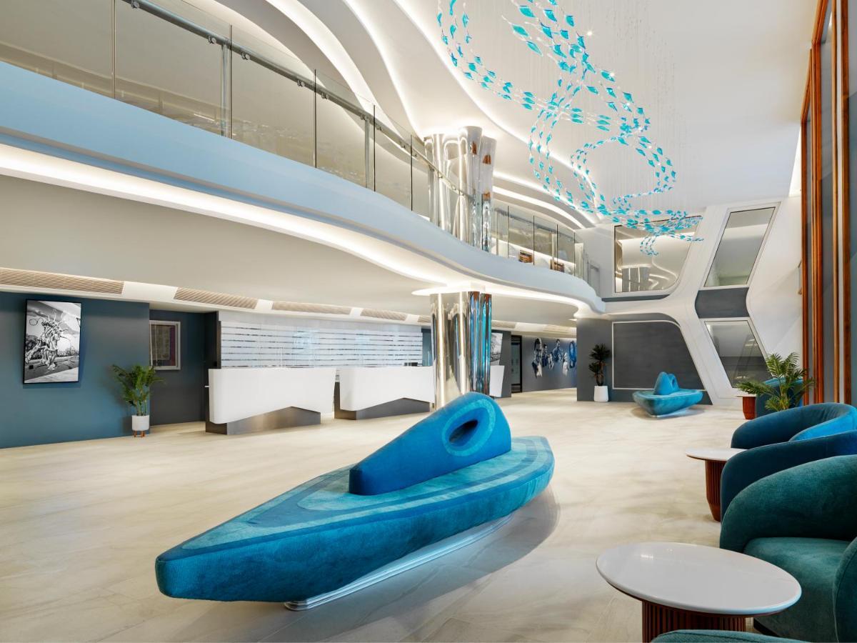 The Oceanic Sportel Phuket - Sha Extra Plus Eksteriør bilde The interior of the terminal